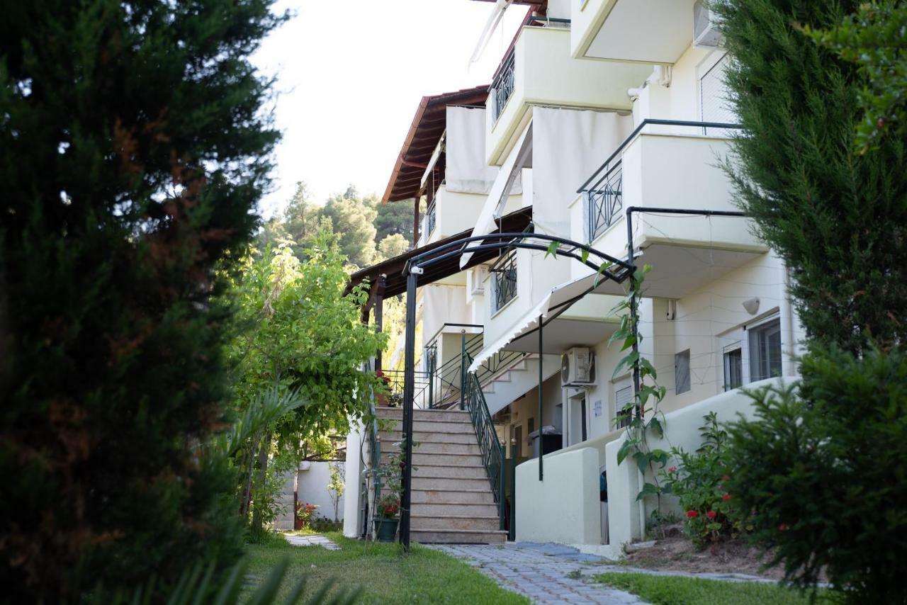 Nikos Apartments Ormos Panagias Exteriör bild